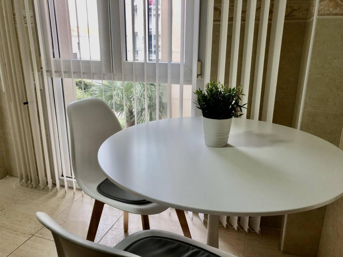 Exclusive Beachside 3 Bedroom Apartment With Pool In Αλτέα Εξωτερικό φωτογραφία