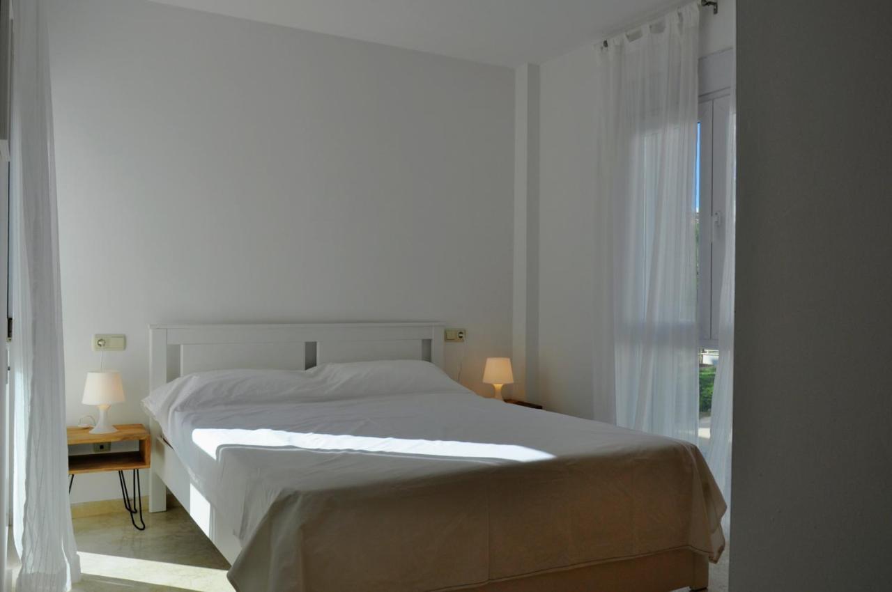 Exclusive Beachside 3 Bedroom Apartment With Pool In Αλτέα Εξωτερικό φωτογραφία